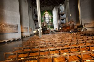 coventry cathedral 12 sm.jpg